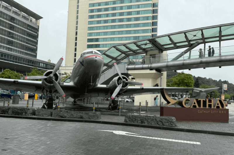 数字化转型如何助力老牌航司扭亏为盈？航空业如何提升AI应用效率？